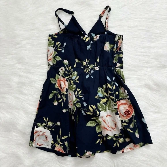 New BUNDLE (5) Girls Toddler 4T-5T Summer Rompers